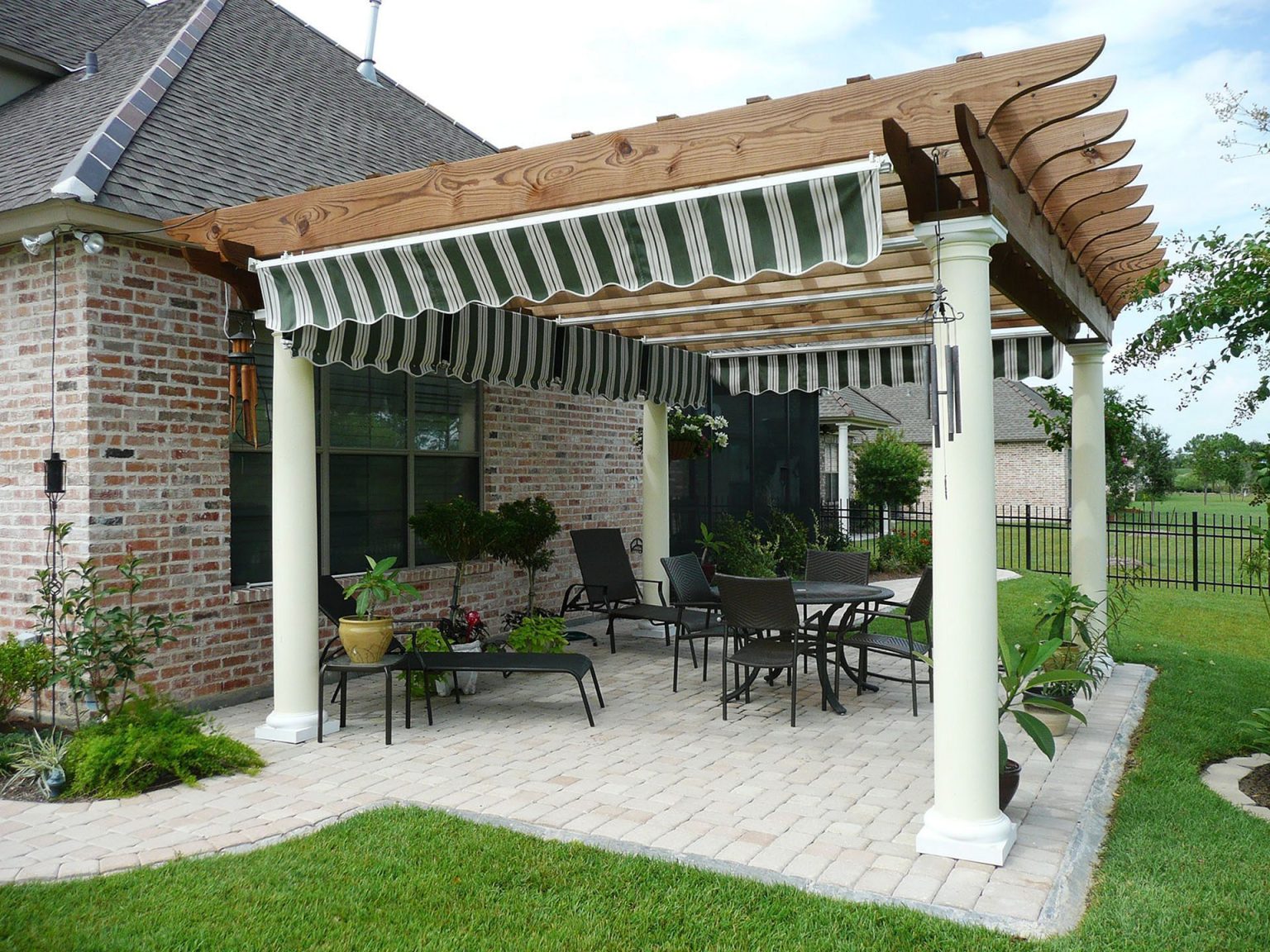 Personalized Paradise: Custom Pergola Ideas and Designs